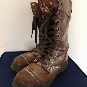 Dr. Marten Triumph 1914 Boots
